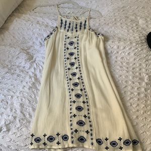Hollister white dress like new